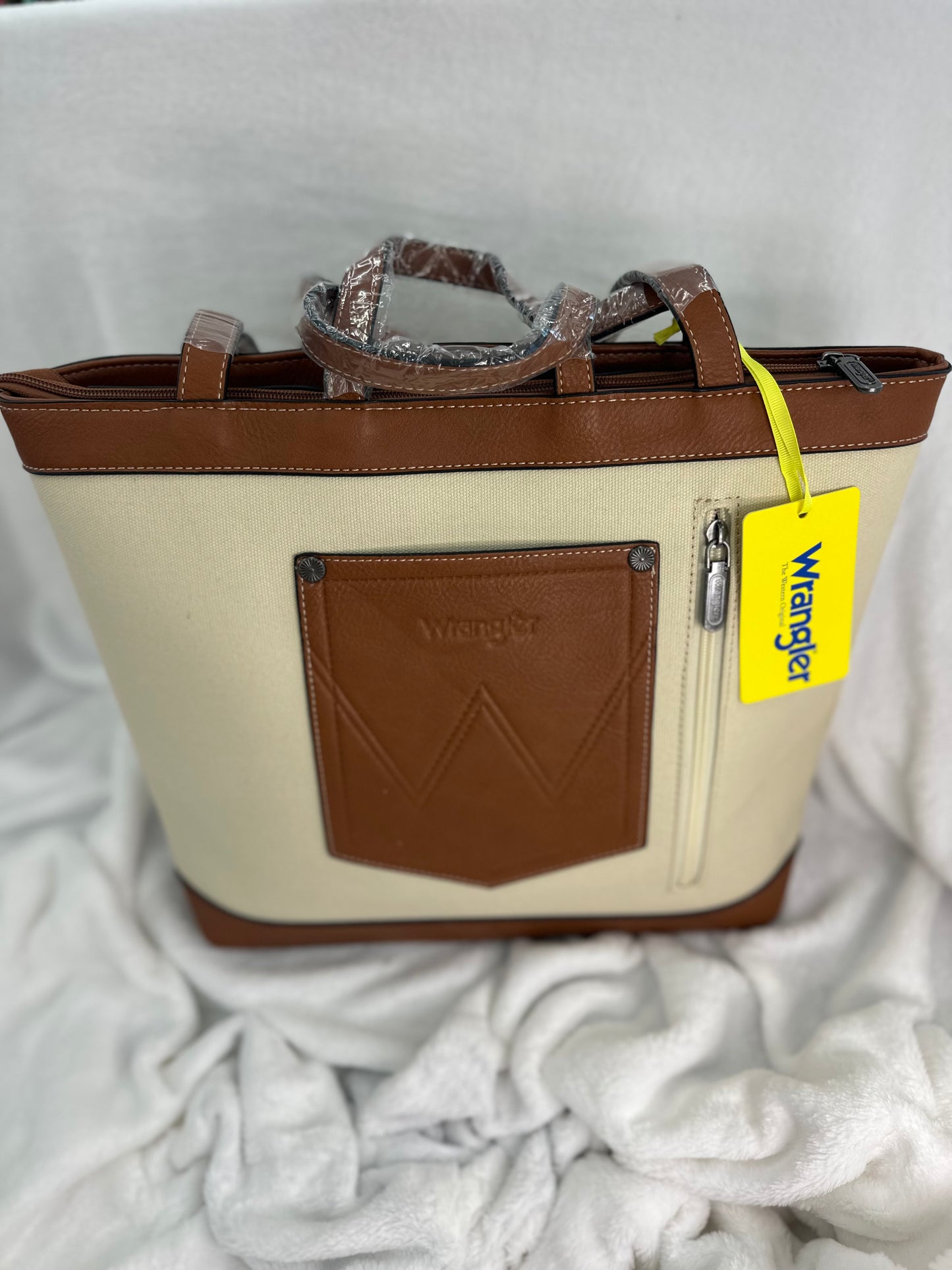 Wrangler Canvas Large Print Name Tote - Cream