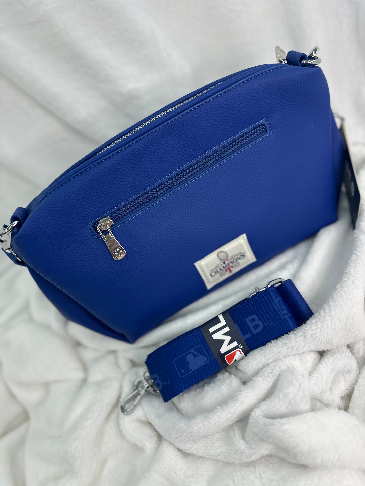 MLB Small Leather Blue/Red Texas Rangers Shoulder Purse