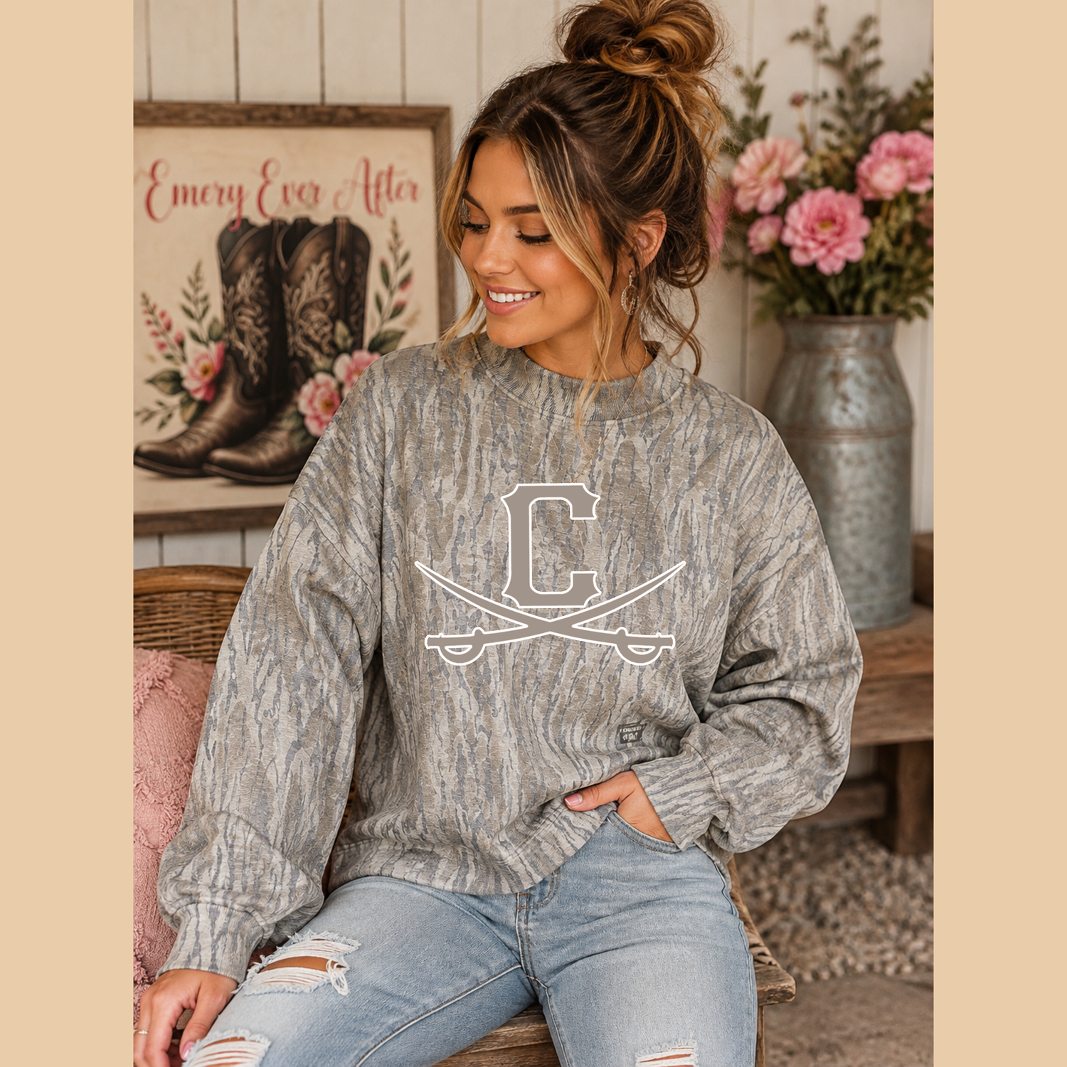 Mossy Oak Mock Neck Sweatshirt (PRE-ORDER)