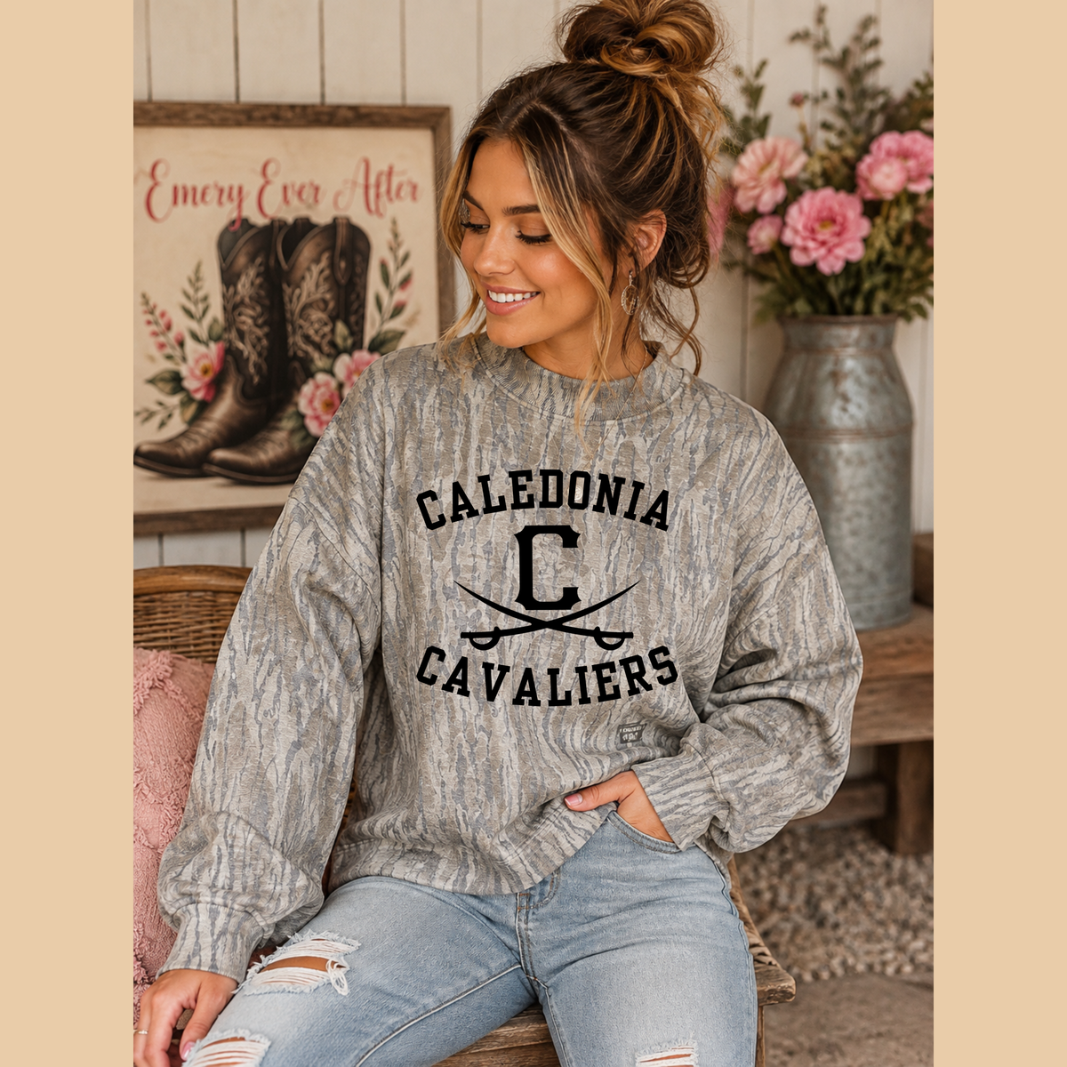 Mossy Oak Mock Neck Sweatshirt (PRE-ORDER)