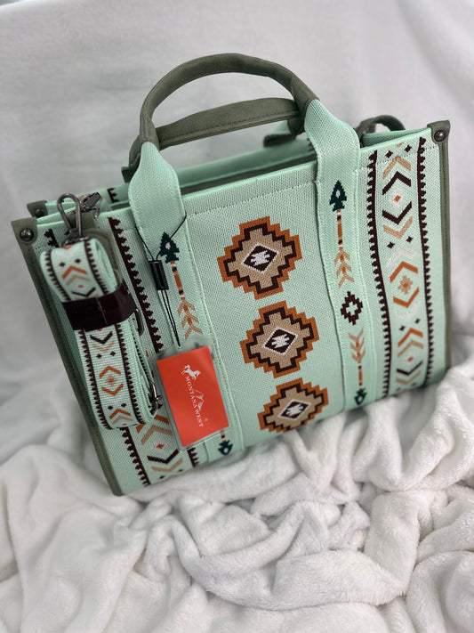 Wrangler Medium Canvas Tote - Teal Aztec