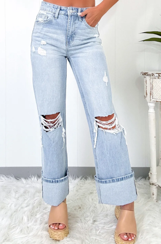 Beau Blue Lt Distressed Straight Jeans