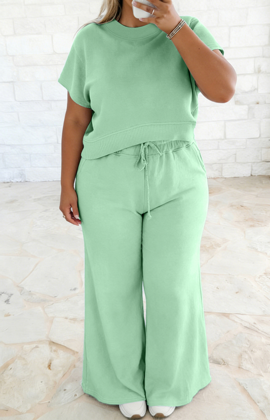 PLUS Clearly Aqua Crop/Loose Pant Set