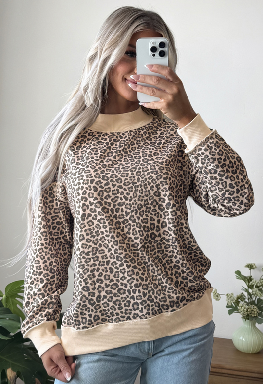 Leopard High Neck Sweatshirt